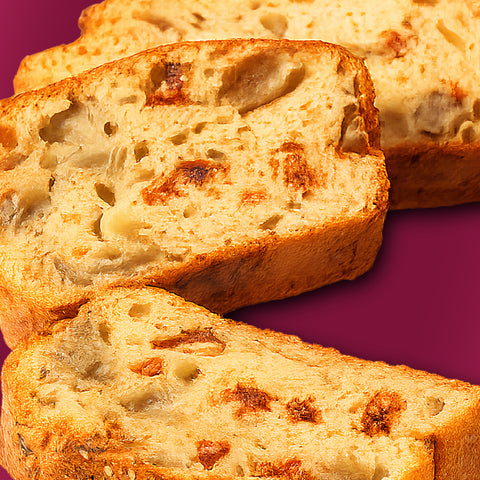 SPELTBREAD with tomato pieces & pumpkinseeds